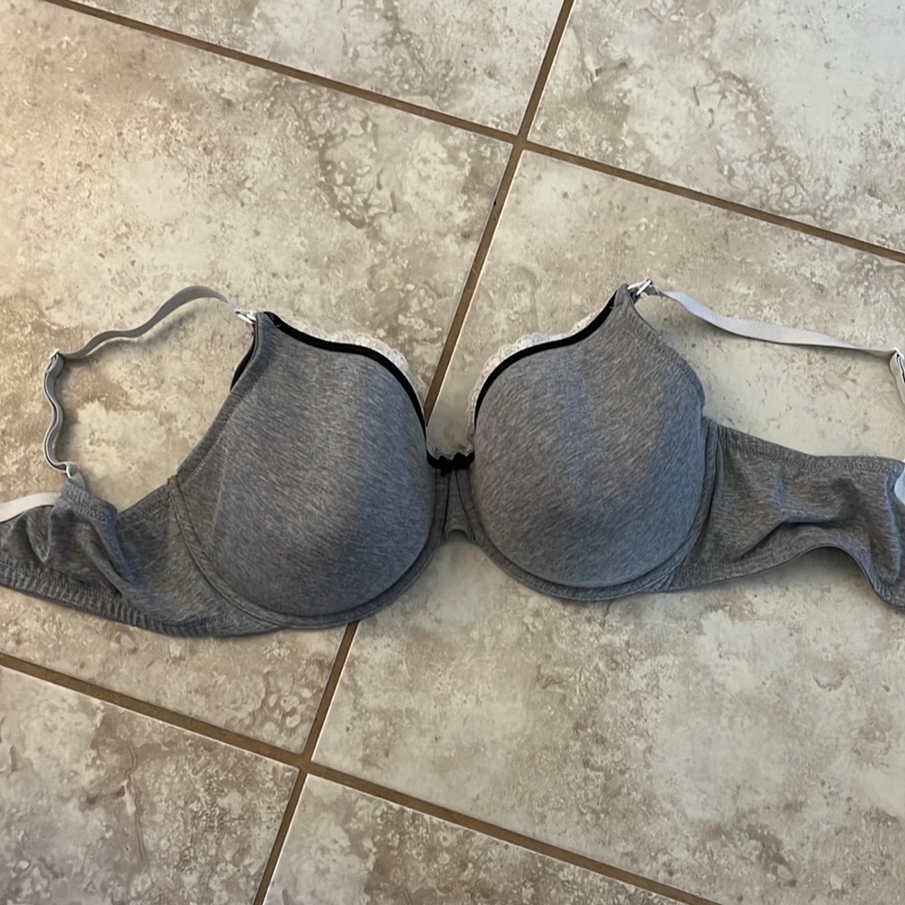 Motherhood maternity nursing bra 38DDD